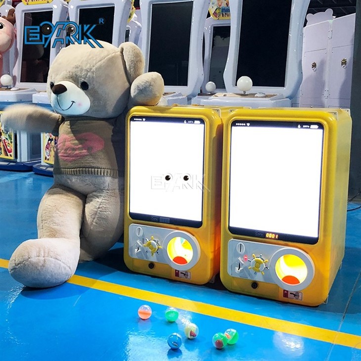 Twisting Machine Capsule Vending Machine